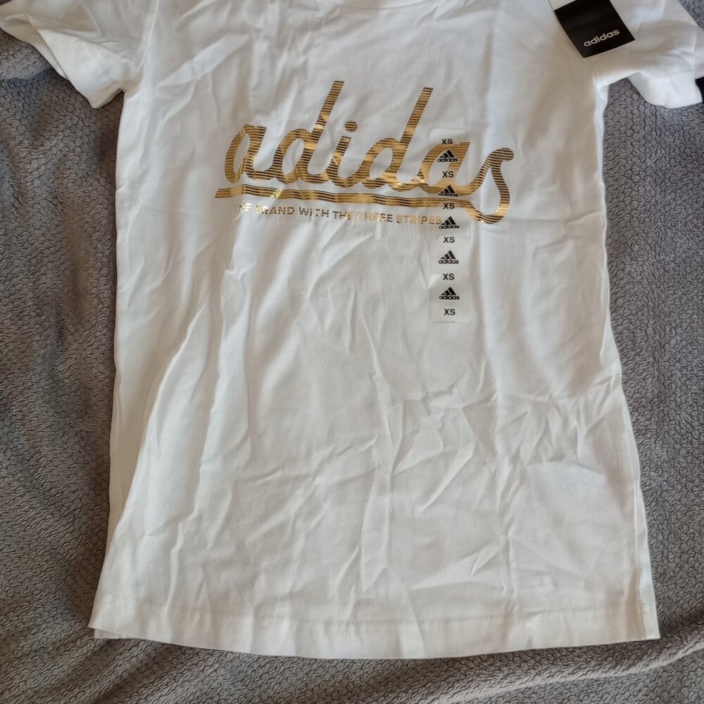 Adidas Tshirt
